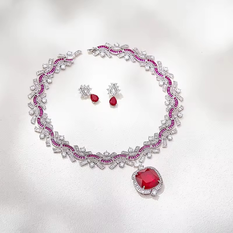Designer Collection Style Neck - đánh giá và giá Vintage Collectible Jewelry