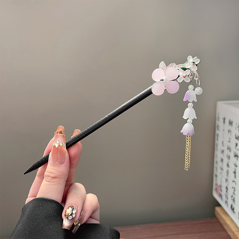 Classic Tassel Hair Stick Blac - đánh giá và giá Vintage Collector